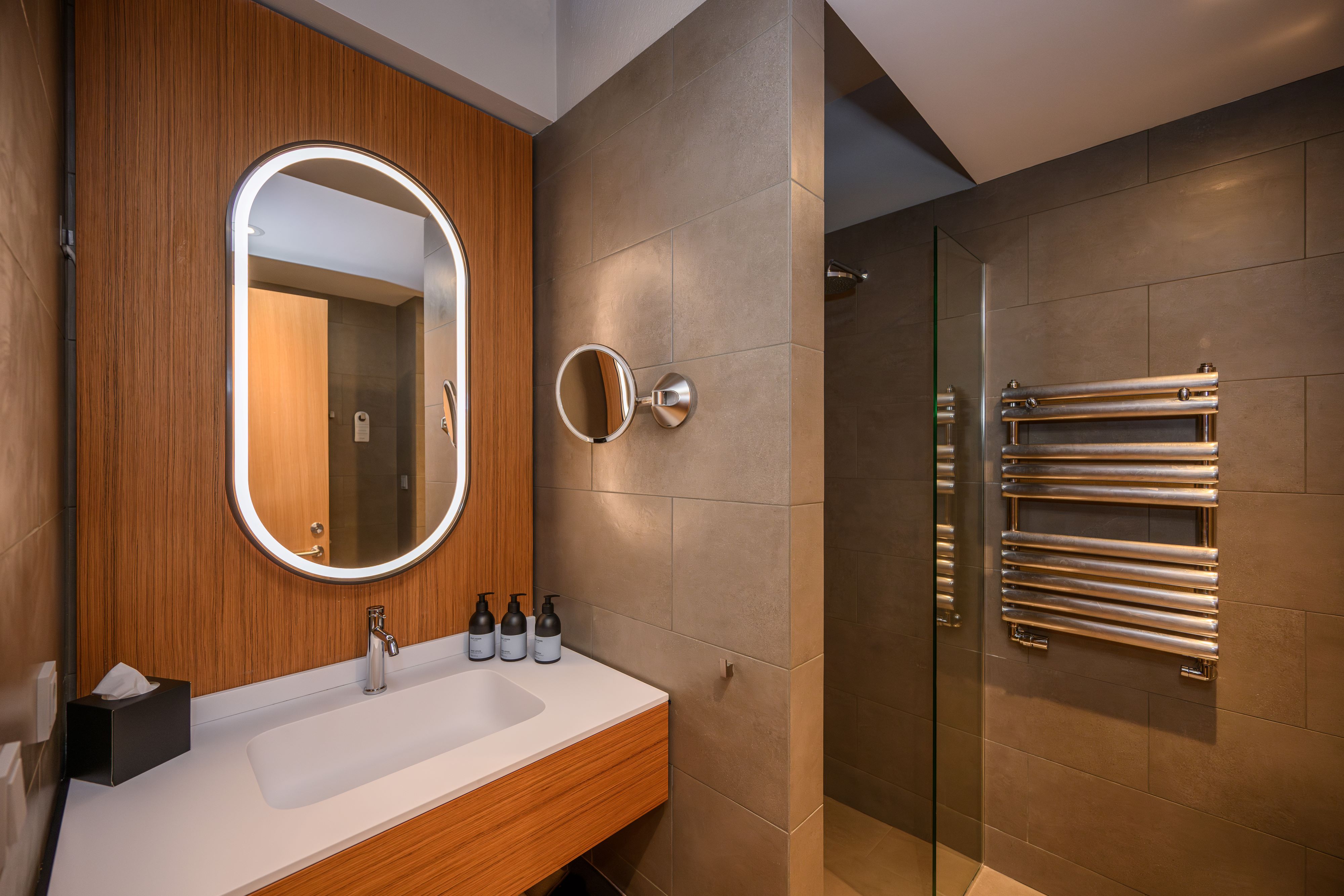 Lava Deluxe Room with Volcanic Views | Blue Lagoon Iceland