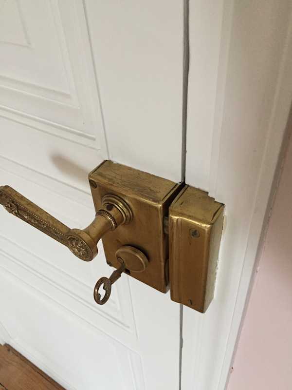 DECORATION D'UN DRESSING - CHAMBRE D'AMIS