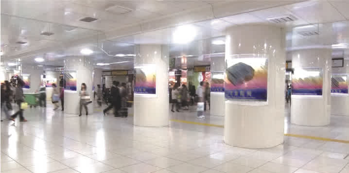 JR東京駅ブライトピラー広告