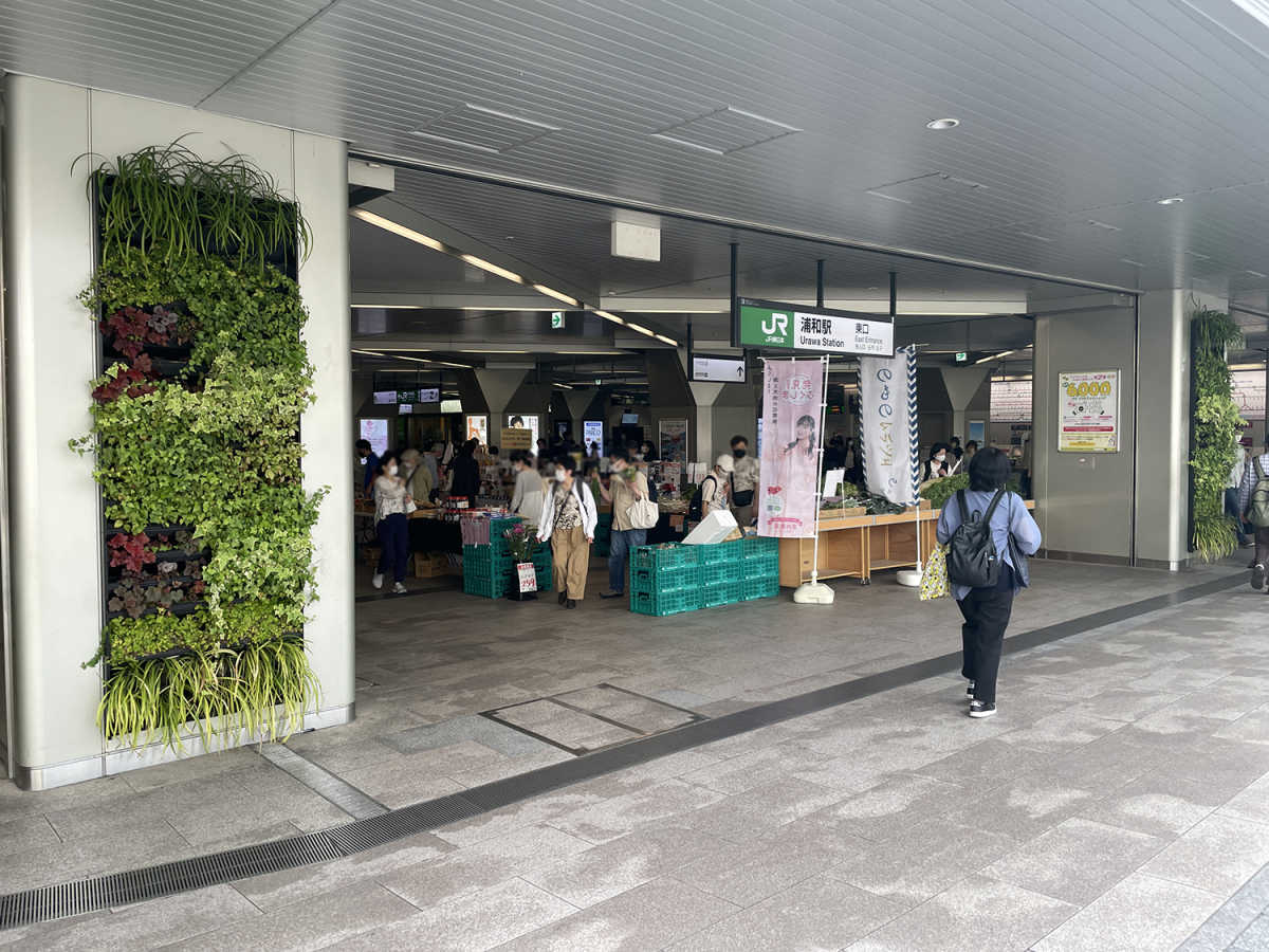 JR浦和駅東西連絡通路イベントスペース