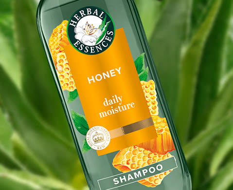 Herbal Essences Honey & Vitamin B Shampoo in hands