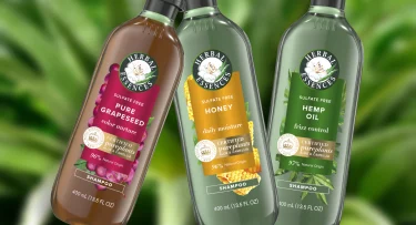Discover our best Natural Shampoo Options