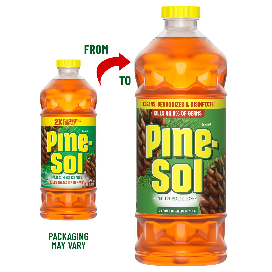 Una infografía que muestra la transición de una botella más pequeña de limpiador desinfectante Pine-Sol a una más grande.