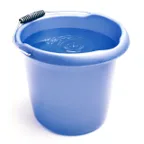 cubo de plástico azul