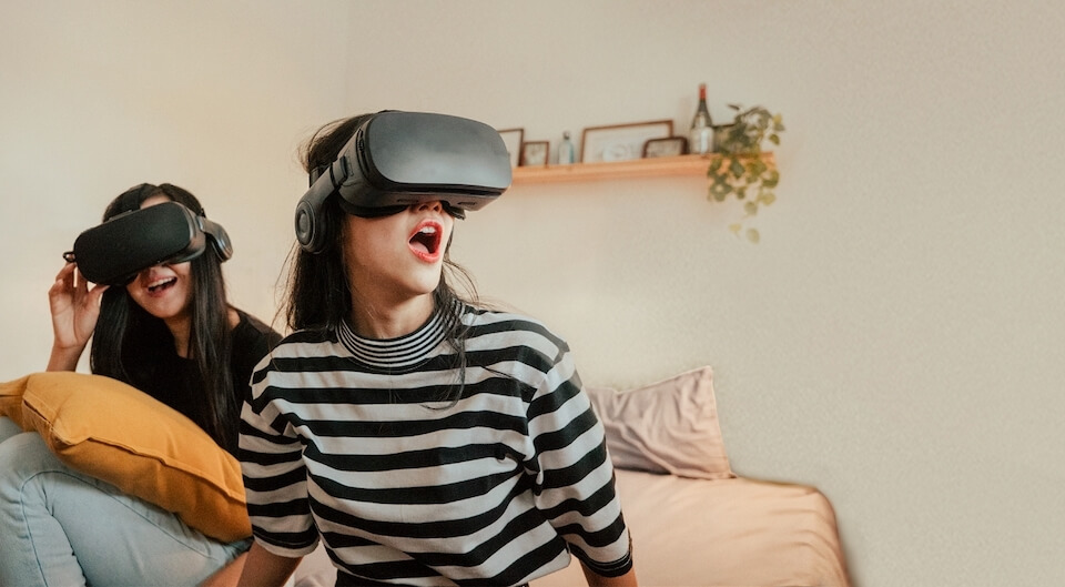 Broadband users with VR headset