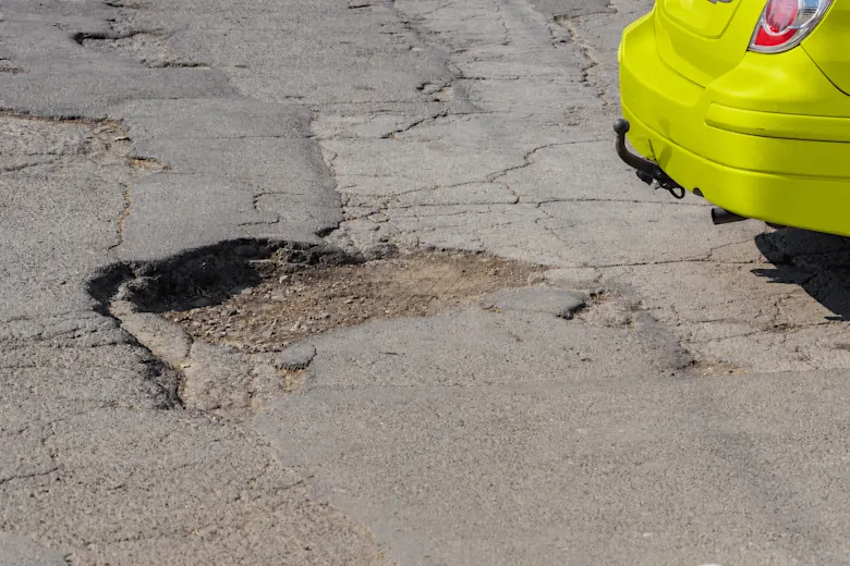Who is liable for pothole damage to your car in South Africa