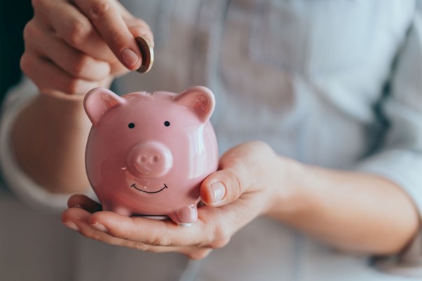 How much do South Africans save by switching car insurance? Independent research tells all.