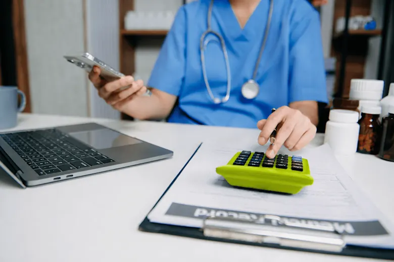 nurse-tablet-calculator