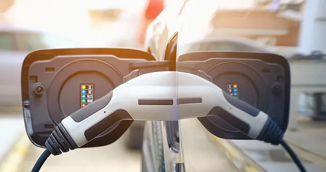 hybrids-and-evs-compared-and-insured