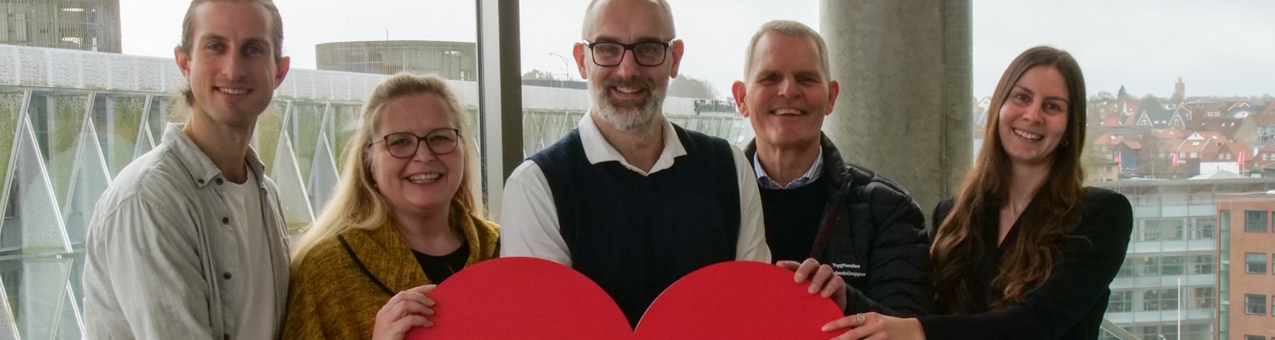 TrygFonden overrækker chef til Campus Kolding på 347.800 kroner