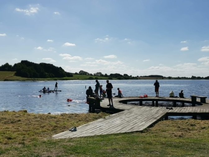 Sjov ved søen i Ødis, hvor byen samles om en række aktiviteter.