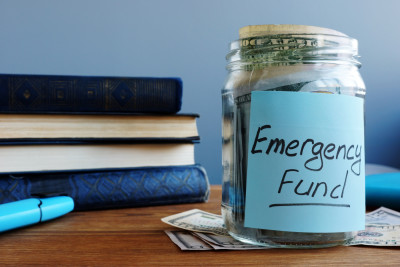 How to Build an Emergency Fund in 12 Months