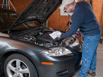 10 Essential Car Maintenance Tips for New Car Owners