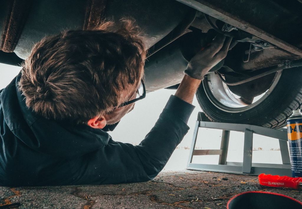 The Ultimate Guide to DIY Car Repair for Beginners