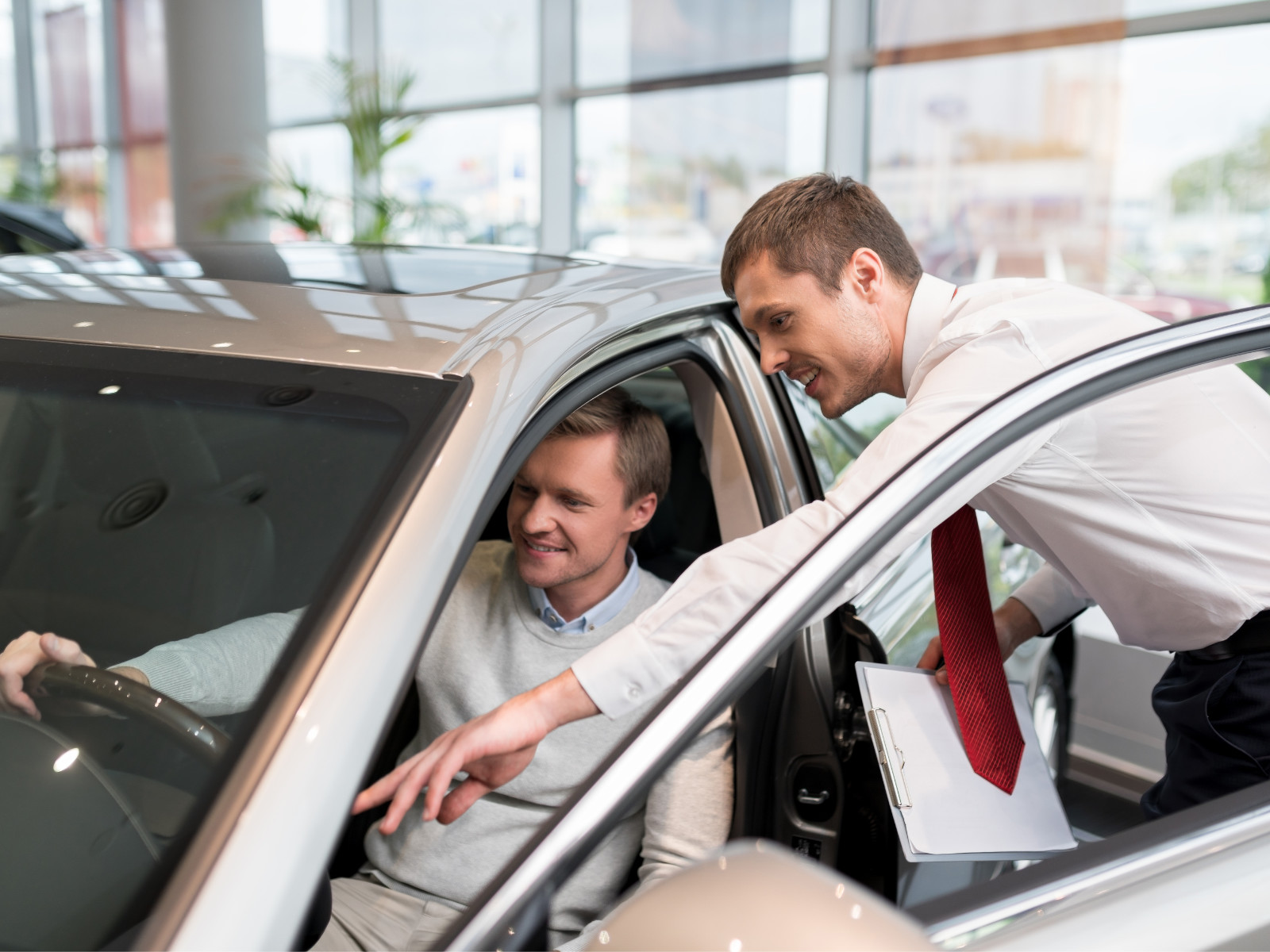 Year End Car Sales 2025