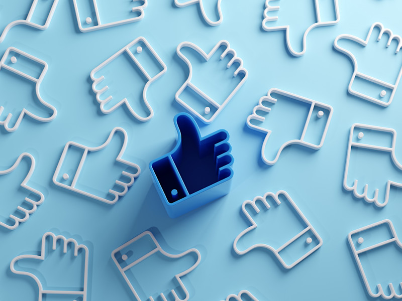 Social Media Etiquette: Navigating Online Interactions