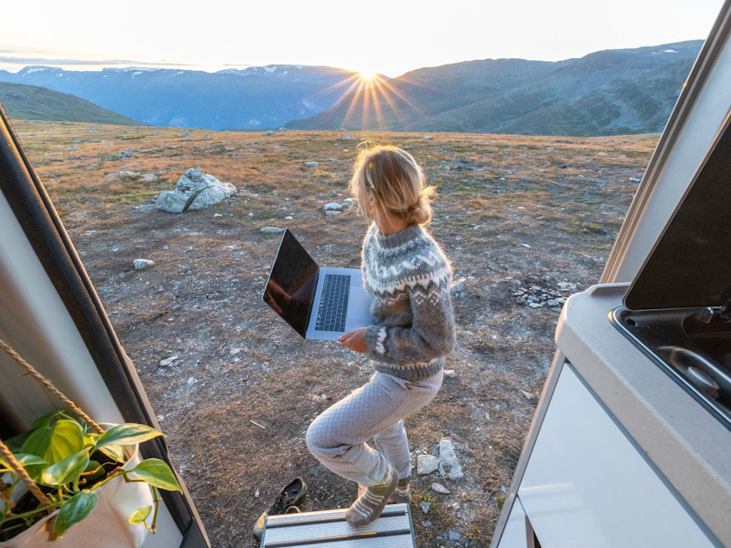 The Gig Economy: How to Maximize Your Earnings from Side Hustles