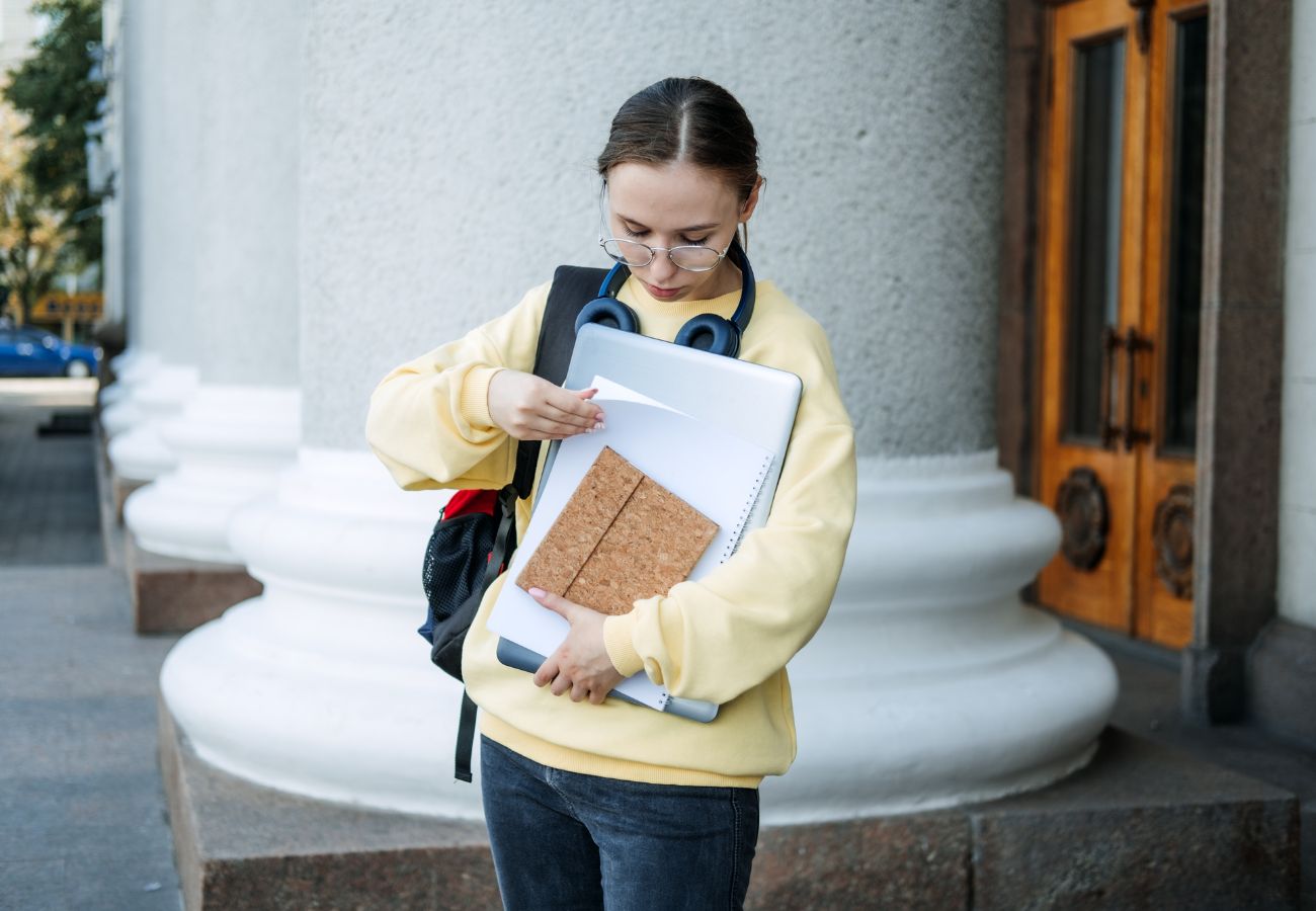 The Ultimate Guide to Paying Off Student Loans