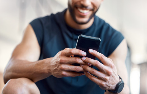 A Closer Look at the Top Paid and Free Fitness Apps of 2024