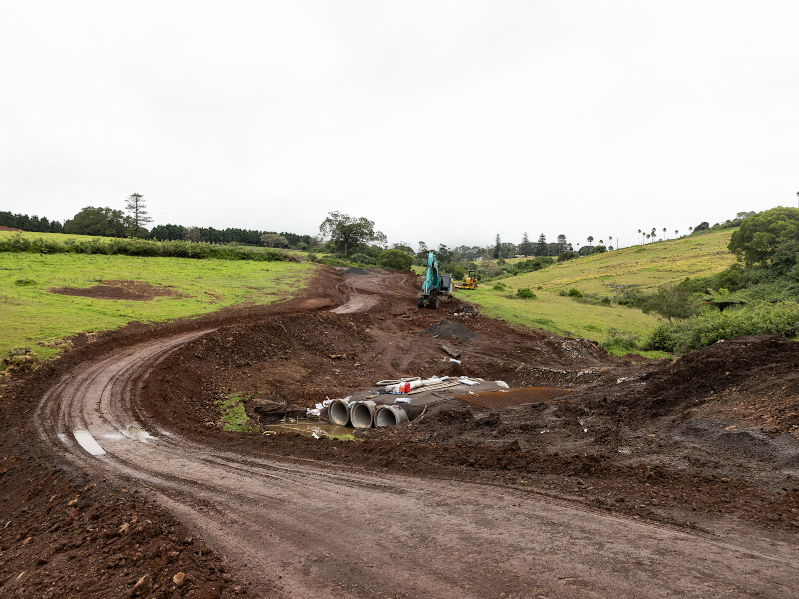 More Delays as Wet Season Begins — image 5