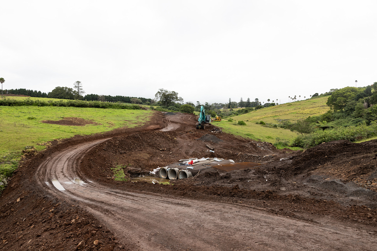 More Delays as Wet Season Begins — image 5