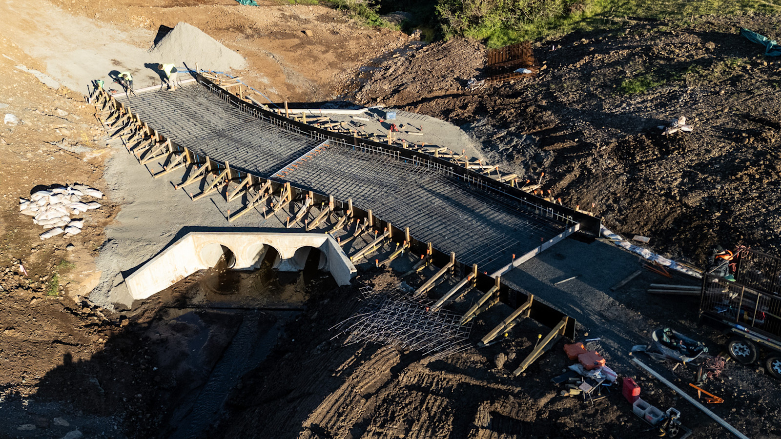 Bridge finally taking shape — image 5