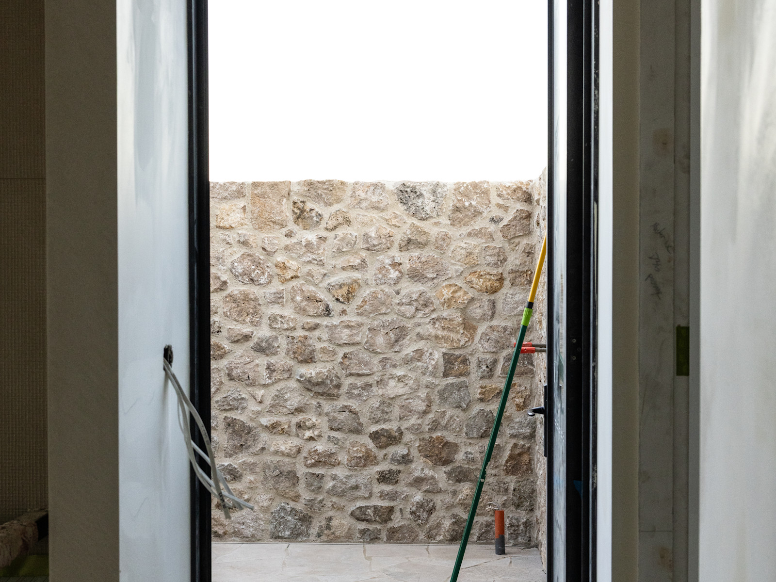 Showering Under the Open Sky — image 3