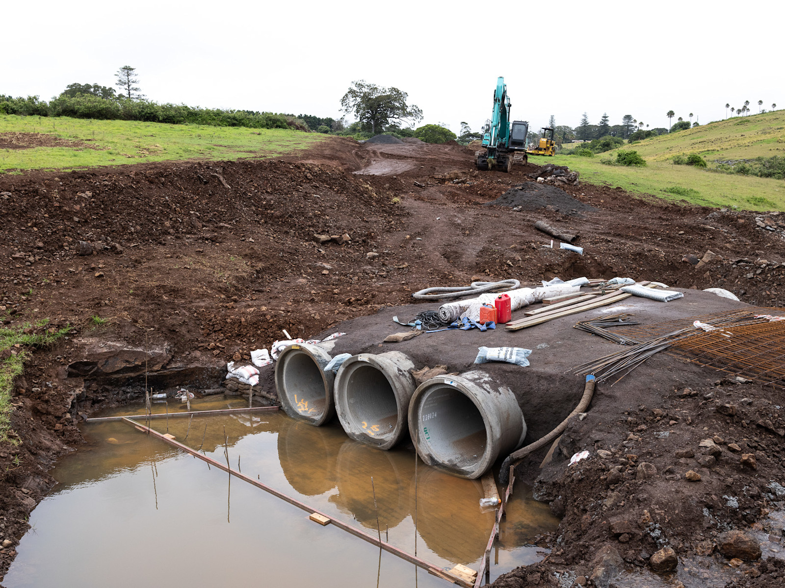 More Delays as Wet Season Begins — image 7