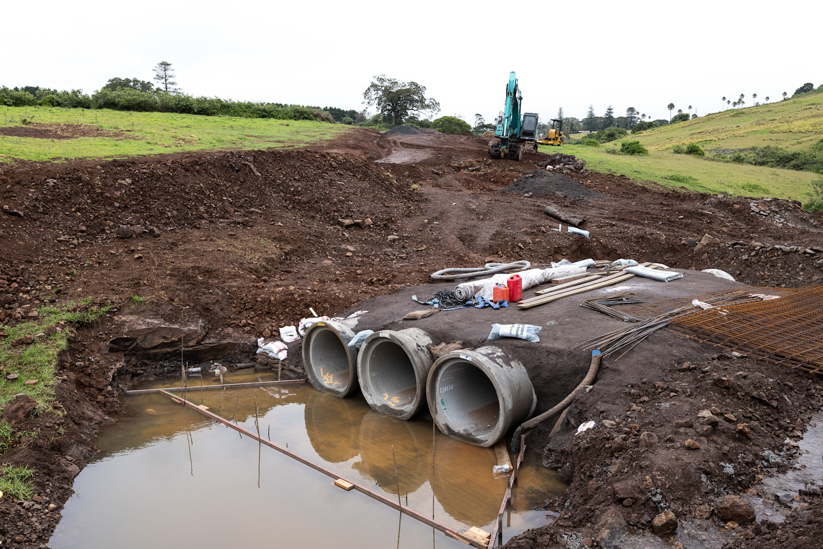 More Delays as Wet Season Begins — image 7