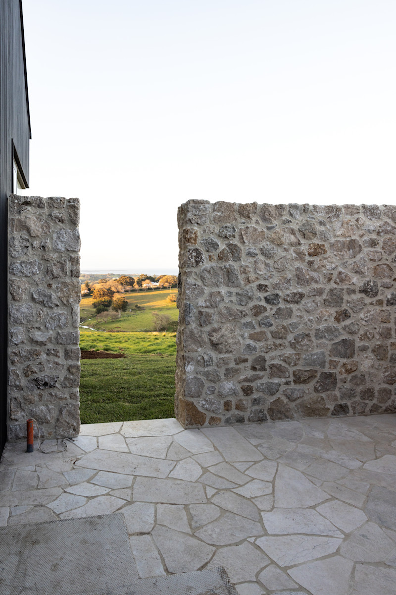 Showering Under the Open Sky — image 2
