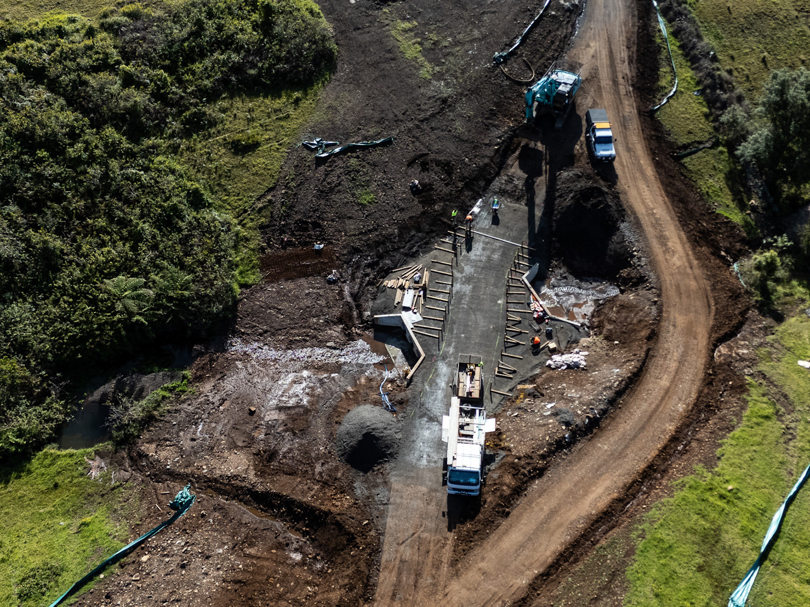 Bridge finally taking shape — image 1