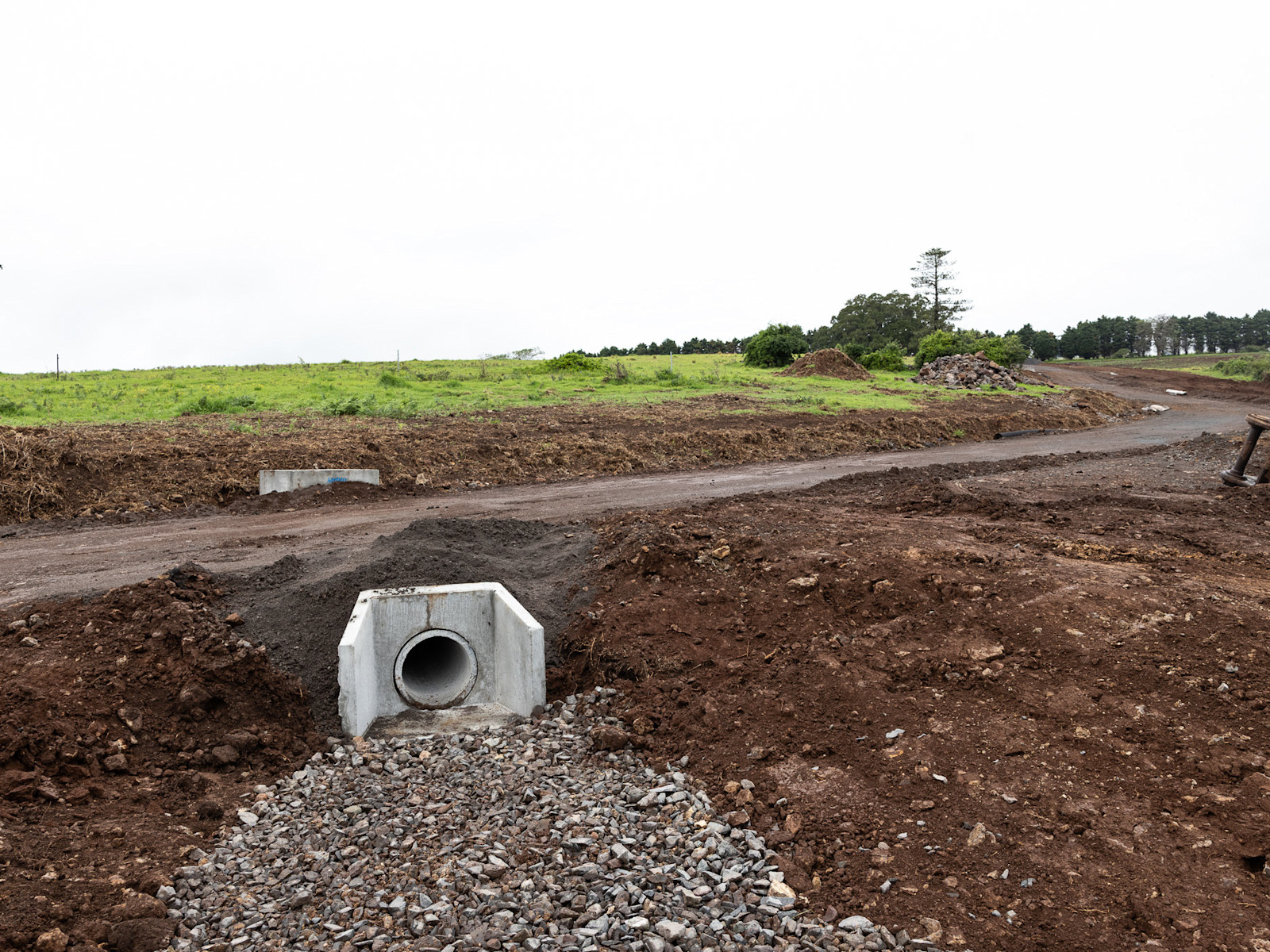 More Delays as Wet Season Begins — image 4