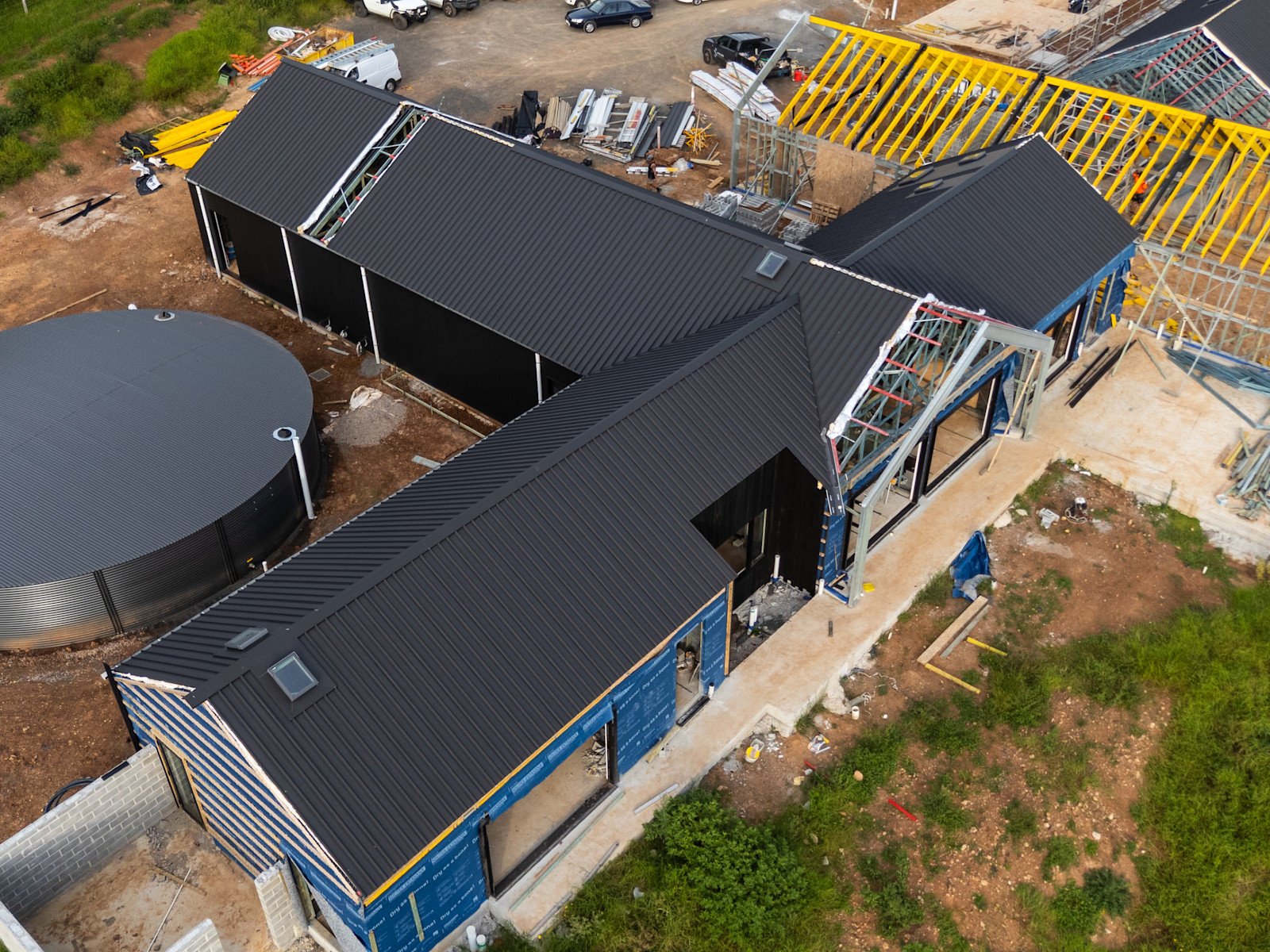 Primary Dwelling: Steel Frames Locked In — image 4