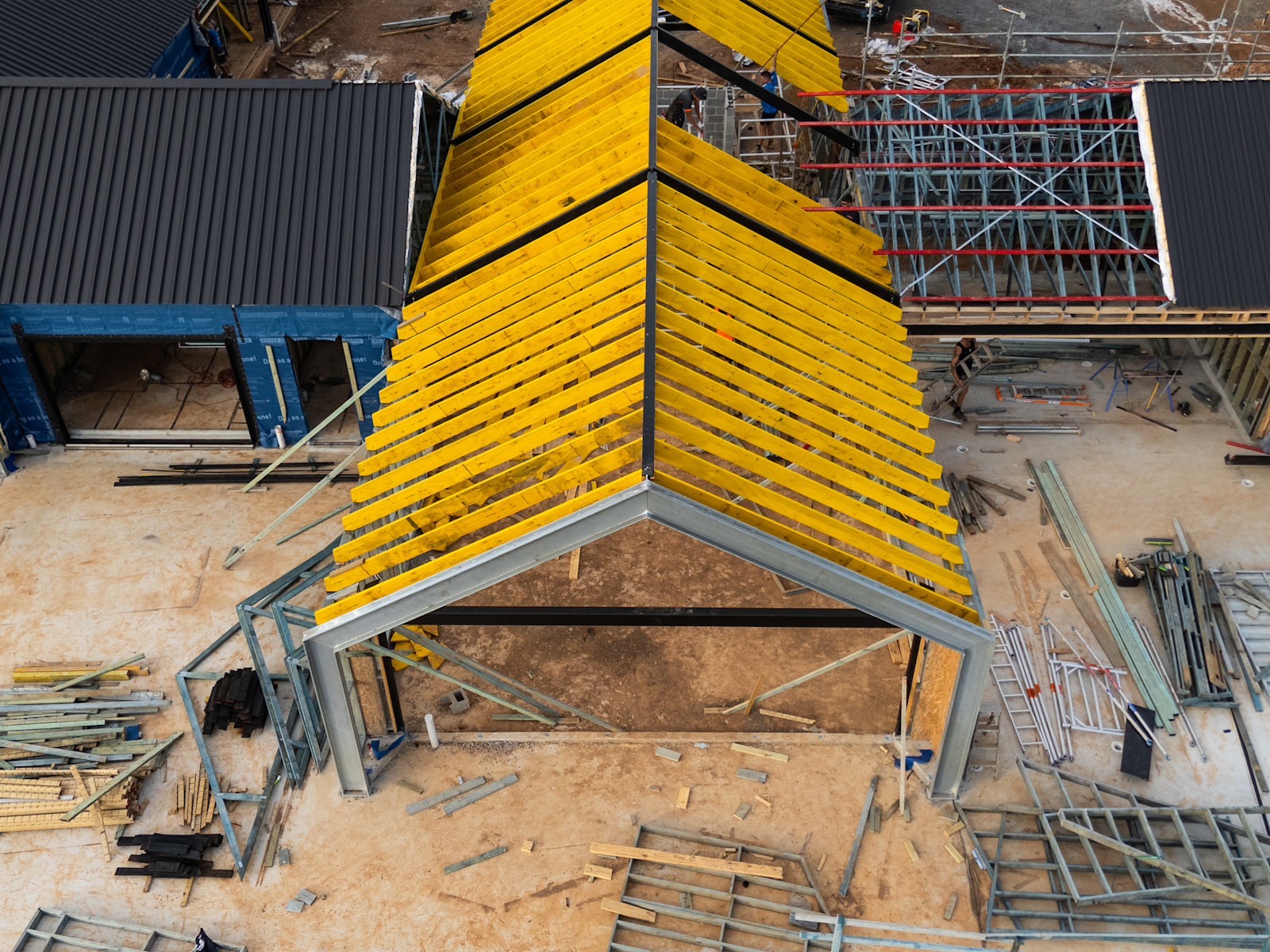 Primary Dwelling: Steel Frames Locked In — image 6