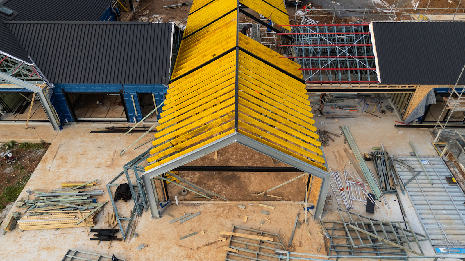 Primary Dwelling: Steel Frames Locked In — image 6