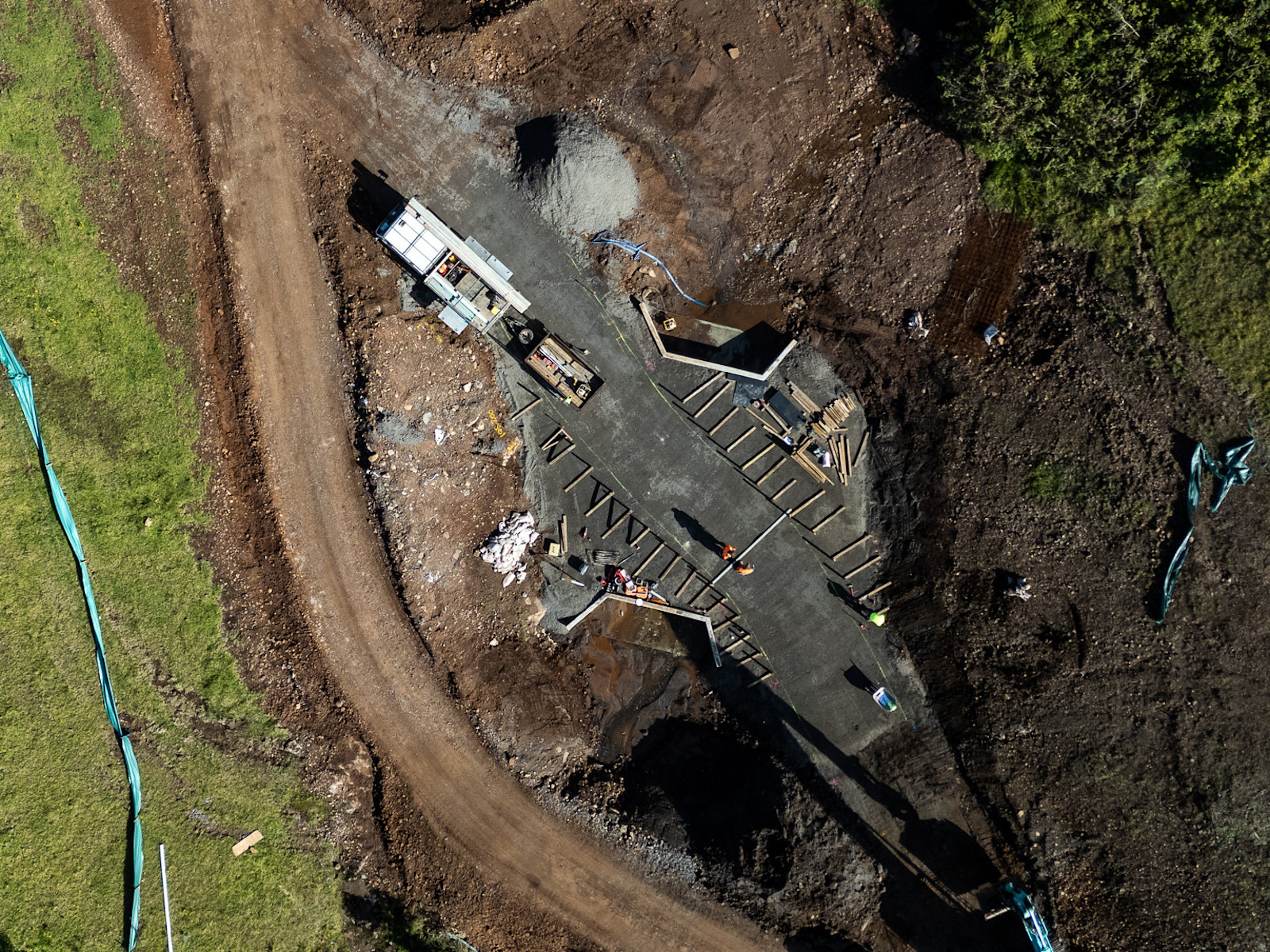 Bridge finally taking shape — image 2