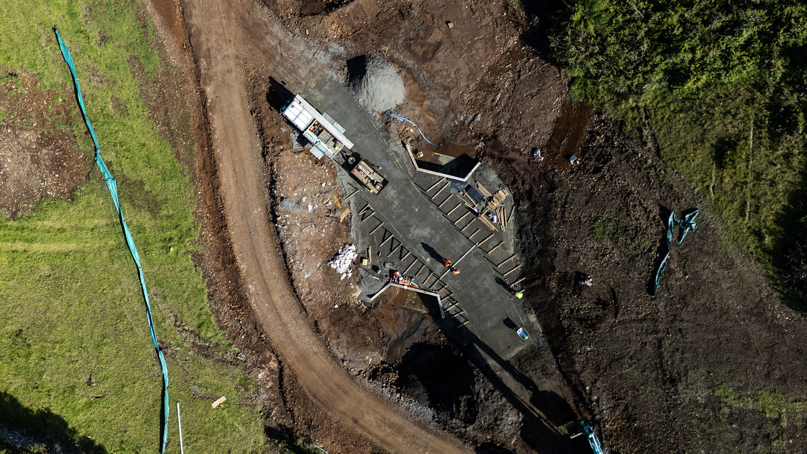 Bridge finally taking shape — image 2