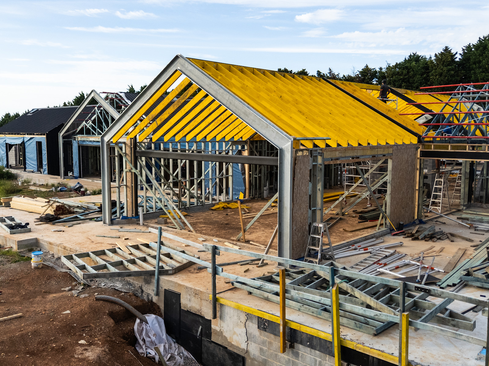 Primary Dwelling: Steel Frames Locked In — image 1