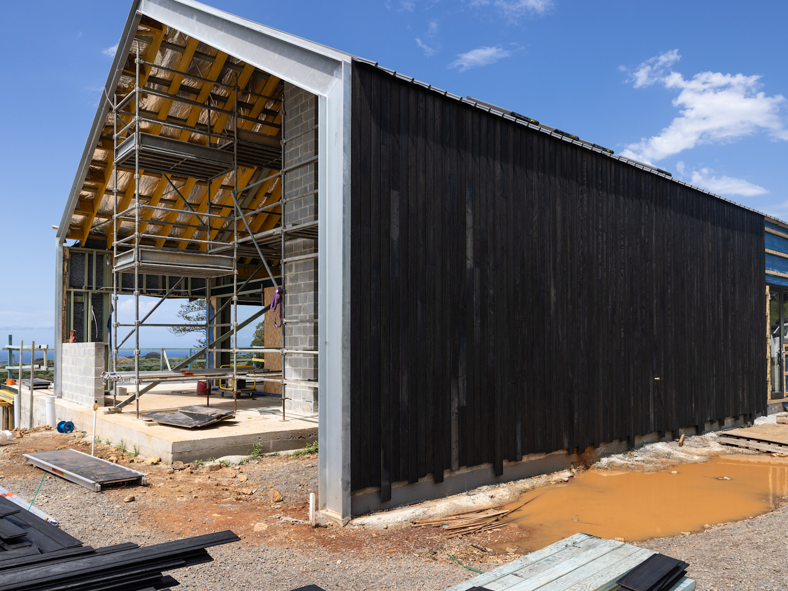 Shou Sugi Ban: Charred Timber Cladding Begins — image 1
