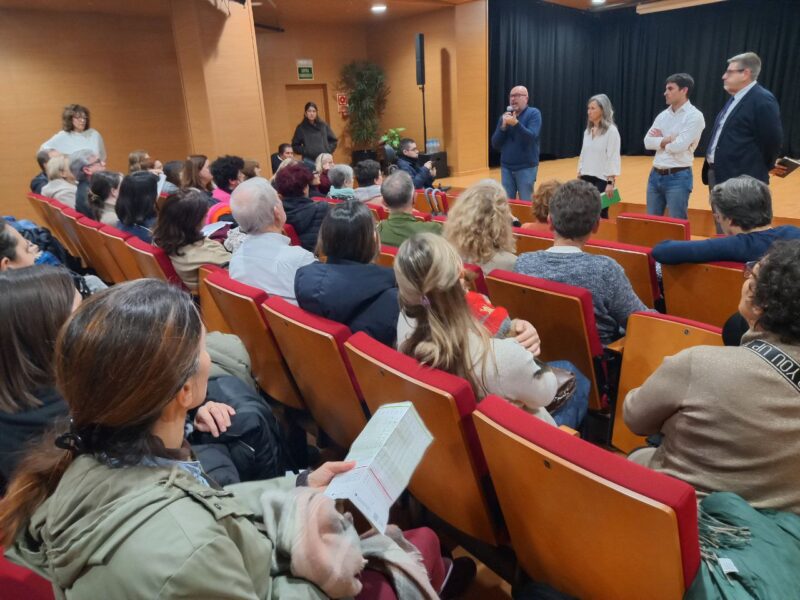 Trobada entre usuaris i l'Ajuntament