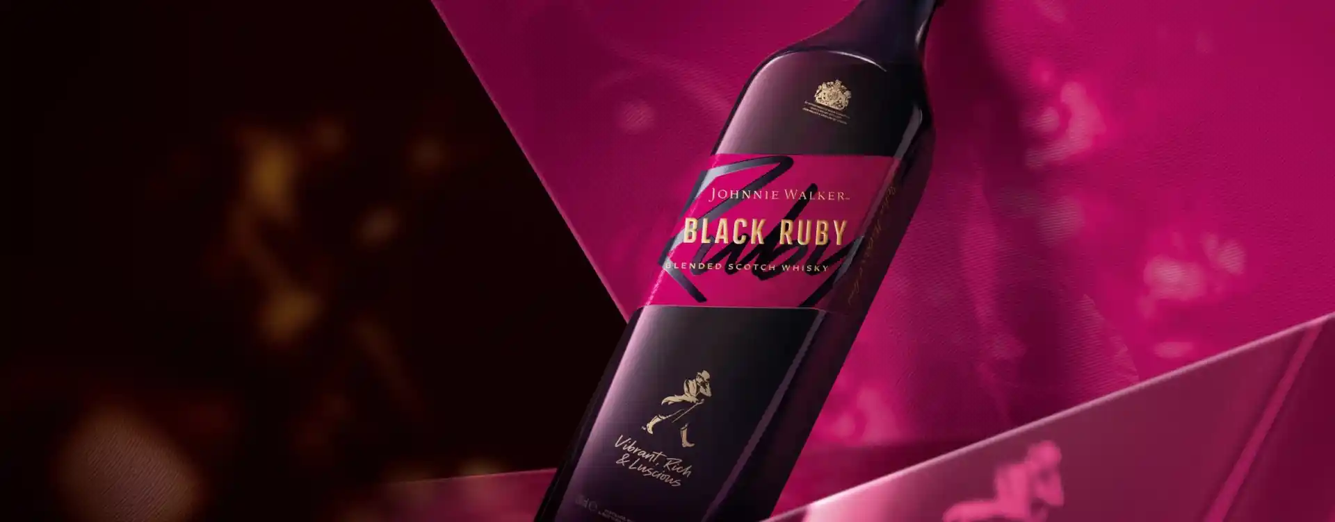 Botella de Johnnie Walker Black Ruby