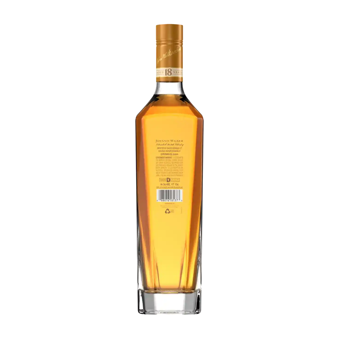 Una botella de Johnnie Walker de 18 años., etiquetada como whisky de primera calidad. La elegante botella de vidrio transparente tiene una forma elegante y la etiqueta posterior es parcialmente visible con texto y un código de barras.