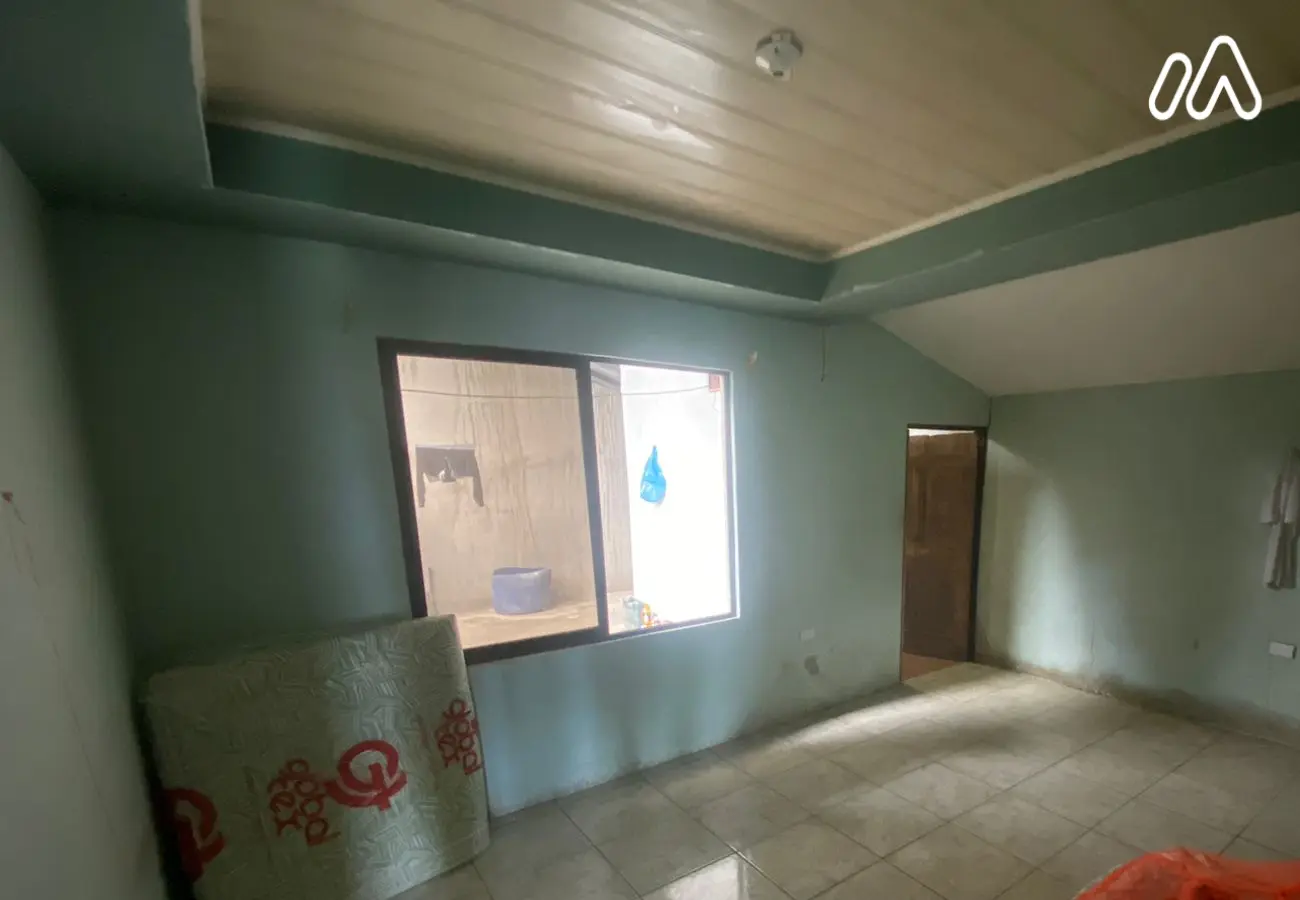 Casa provincia Limón distrito Guácimo cuarto5