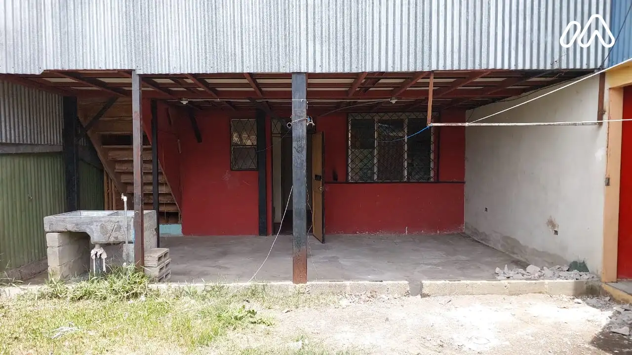 Casa provincia San Jose distrito Leon3