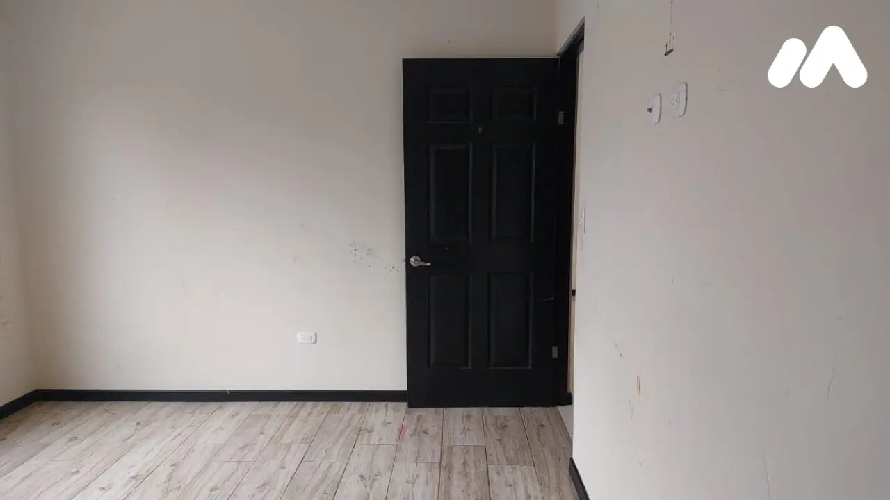 Casa32503130004 Casa32503130004