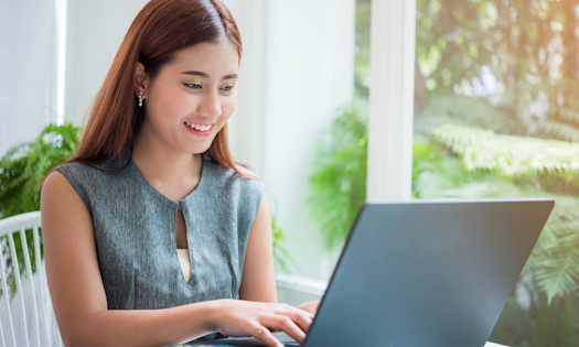 2. Utilise High-Yield Savings or Money Market Accounts