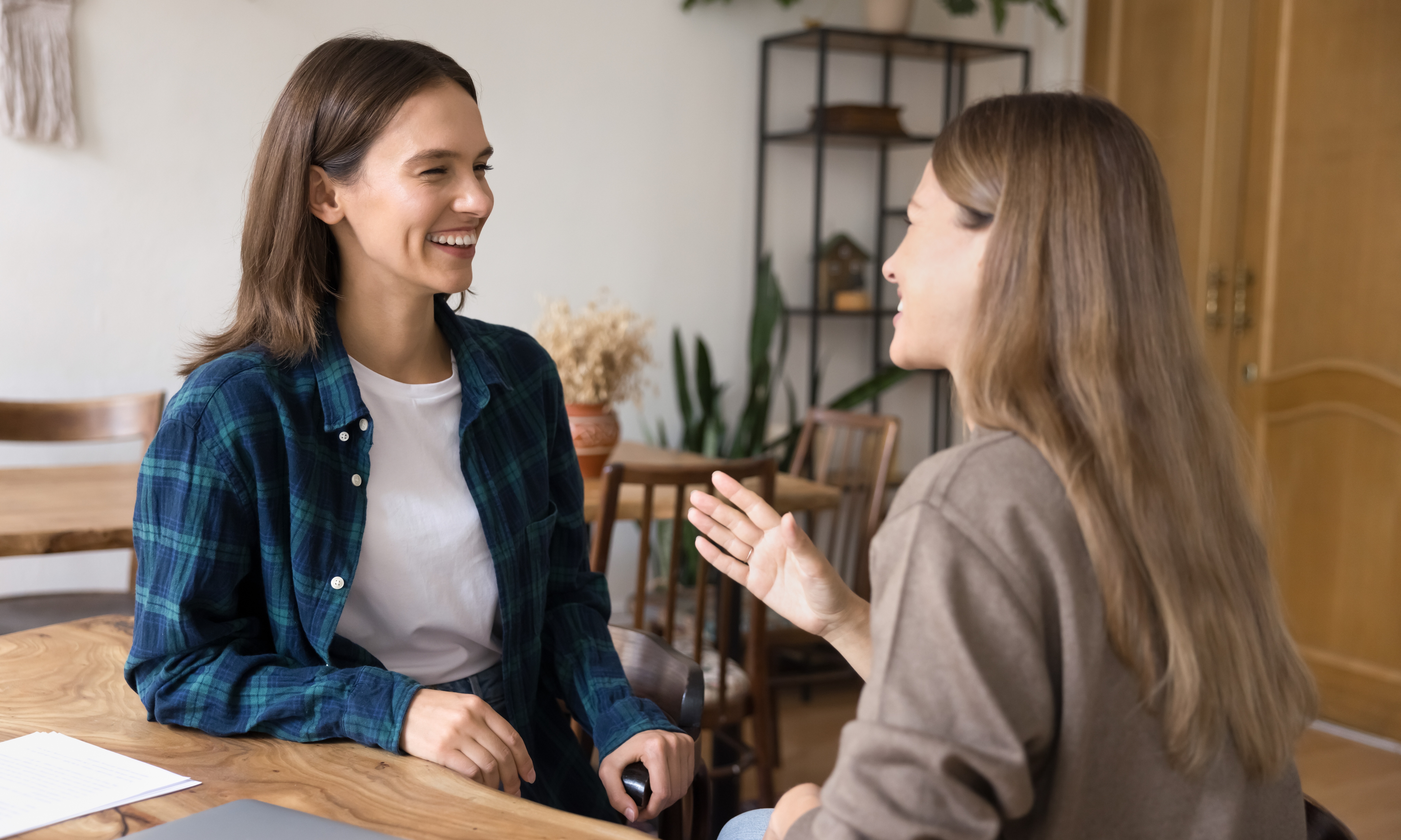 6 Subtle Money Lessons You Learn Just by Talking to Colleagues