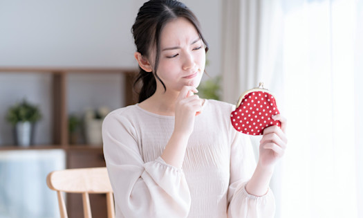 5 Common Financial Habits That Could Hurt Your Wallet in the Long Run