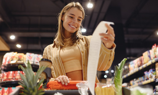 Maximising Savings with Coupons and Apps