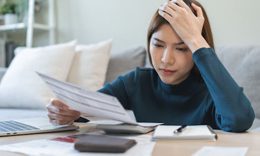 Spying on Every Cent—Until Things Go Haywire